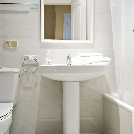 Casablanca Aparthotel 3*