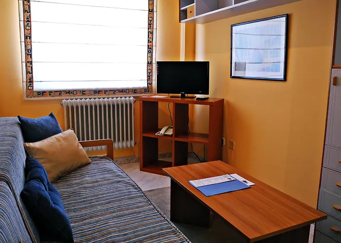 Casablanca 3* Santa Marta de Tormes